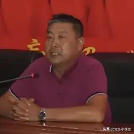 他犯过严重的错误，组织已经给过他机会，但他不懂得珍惜和感恩，不心存戒惧，没有底线