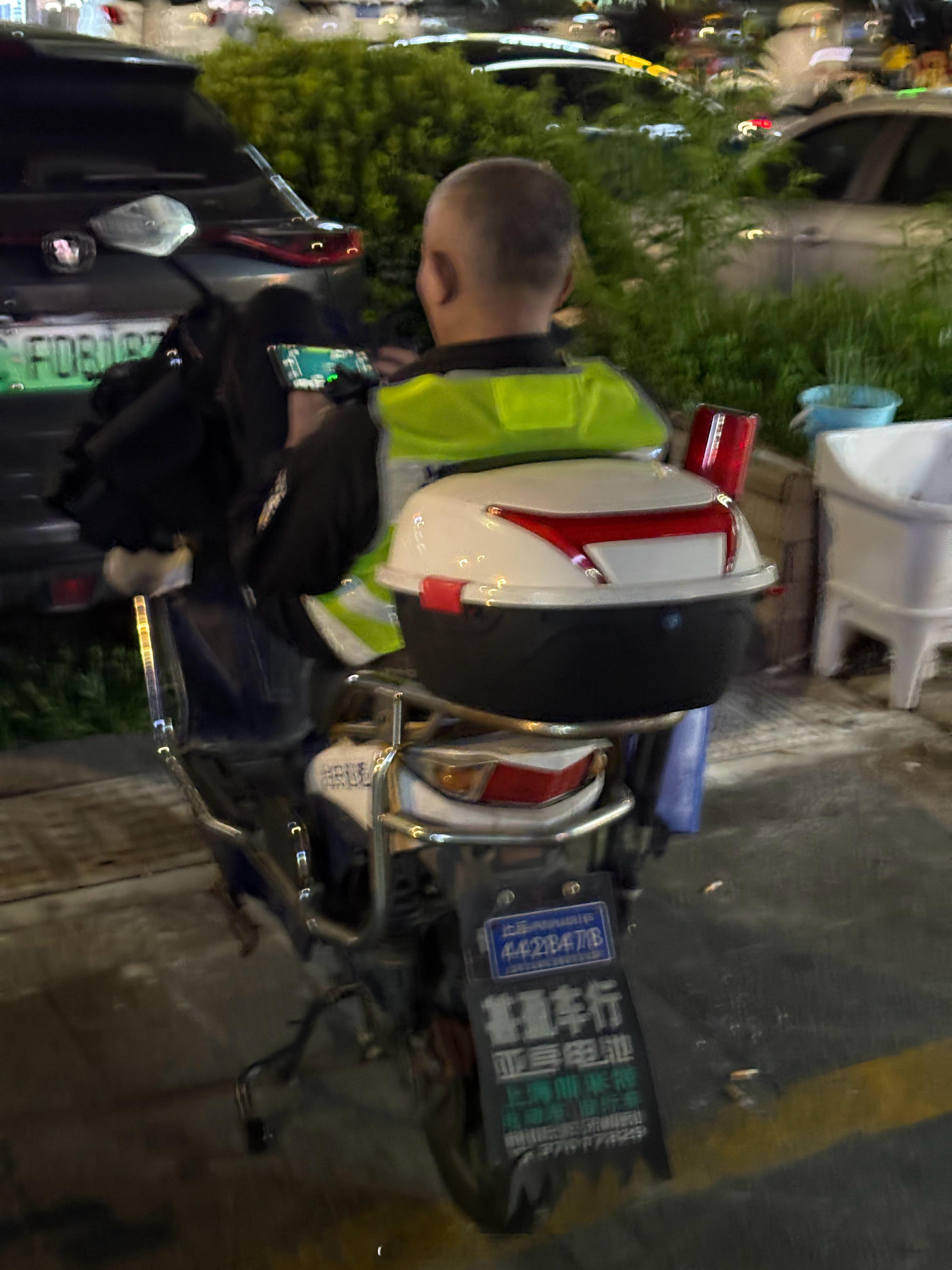 不懂就问，这是什么岗位？ ​​​