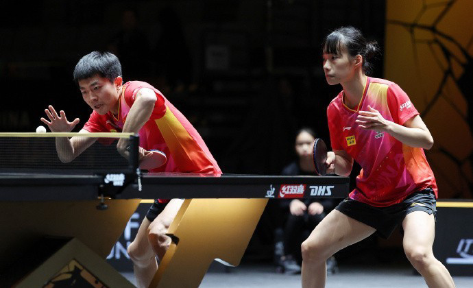 #wtt中国大满贯2024# WTT中国大满贯混双：袁励岑/石洵瑶苦战五盘2-3