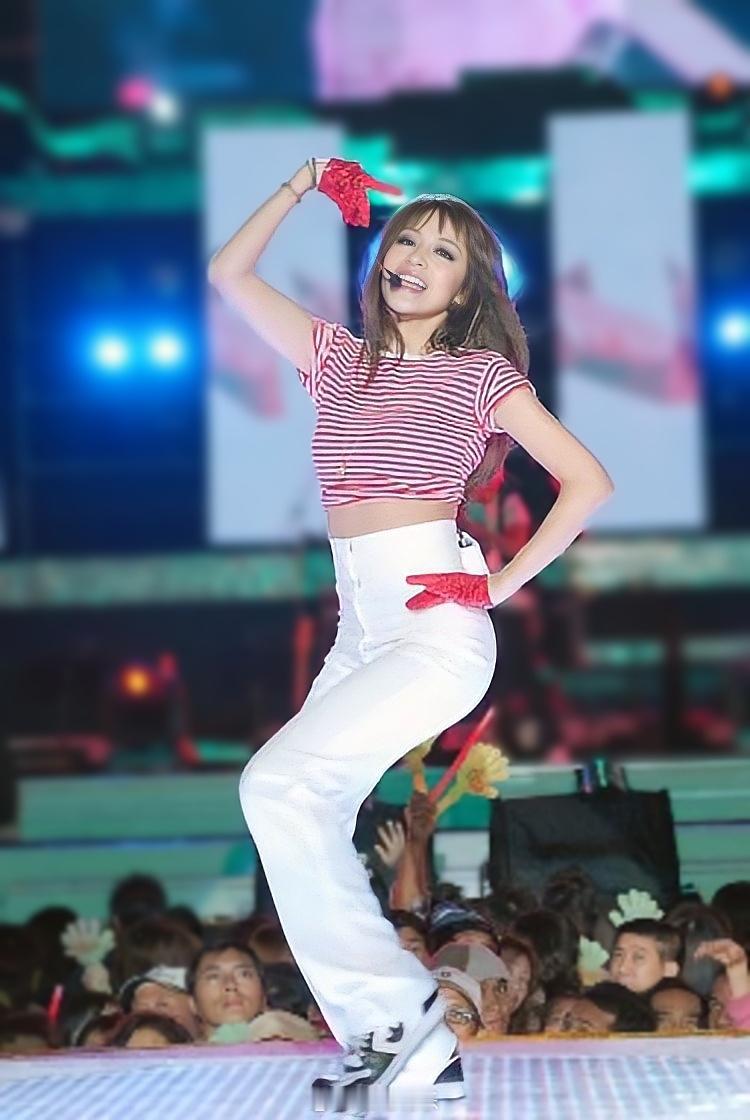 用萧亚轩的歌跳帕梅拉也太狠了 了解一下萧亚轩其他舞曲，也都很适合跳帕梅拉！[哇]