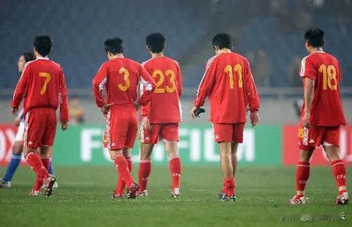 国足好样的！排名被泰国超越，快跌破100了

国足在世预赛亚洲区预选赛中，0：1