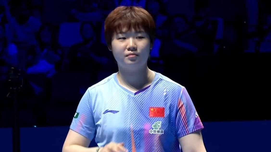 乒乓世界杯险爆大冷！
从2-0到3-2，国乒女单顶住压力，蒯曼3-2首战告捷！