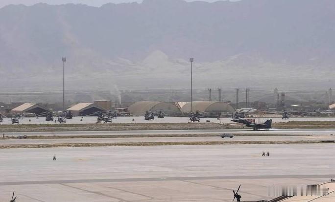 美国正试图收回阿富汗巴格拉姆空军基地。无须把塔利班看成洪水猛兽，无须把塔利班看成