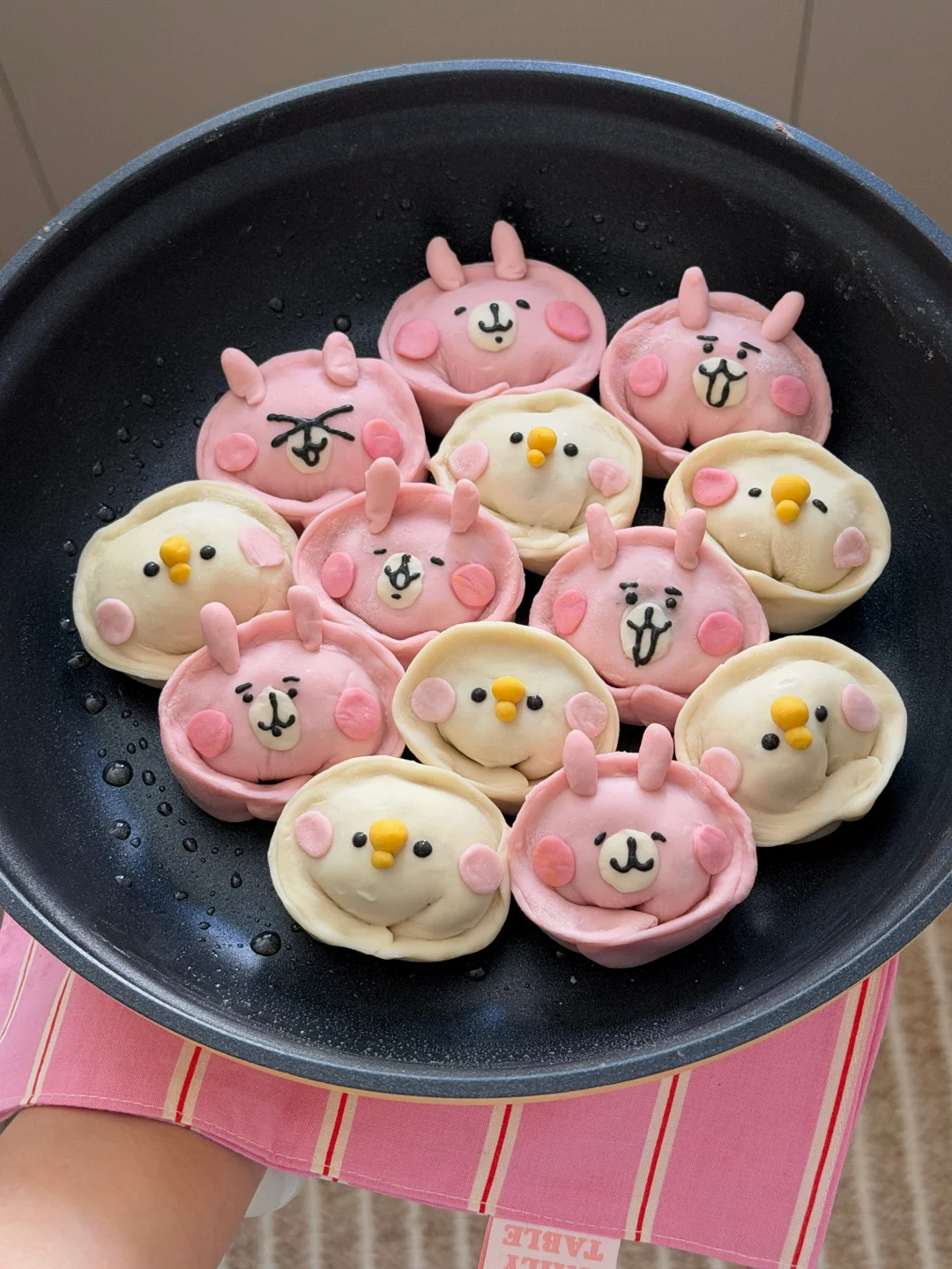 💖卡娜赫拉胡萝卜大葱牛肉煎饺🥟🎀