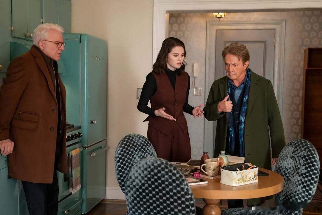 Selena Gomez赛琳娜戈麦斯和Steve Martin、Martin s