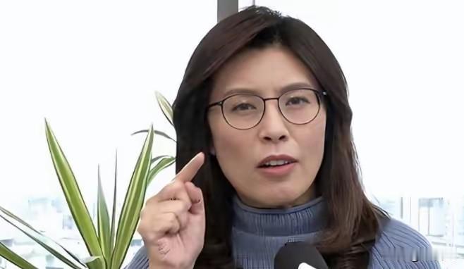 6月23日，唐湘龙当面抛出两个问题：台湾人是否该认真思考两岸统一的路径，如果两岸