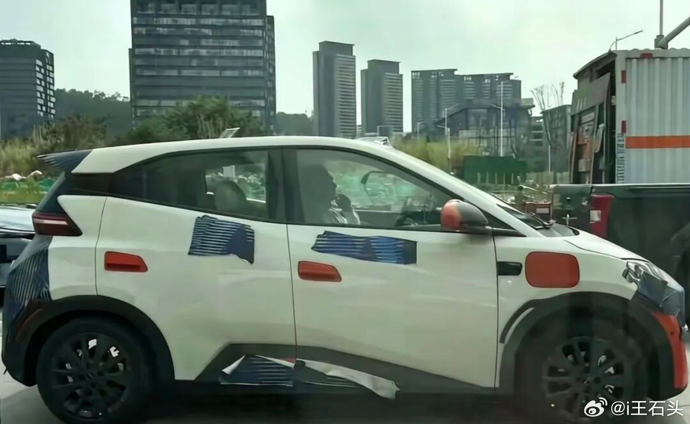 比亚迪几万块的海鸥都能选装激光雷达了，下半年上市。天神之眼5.0搭载端到端大模型