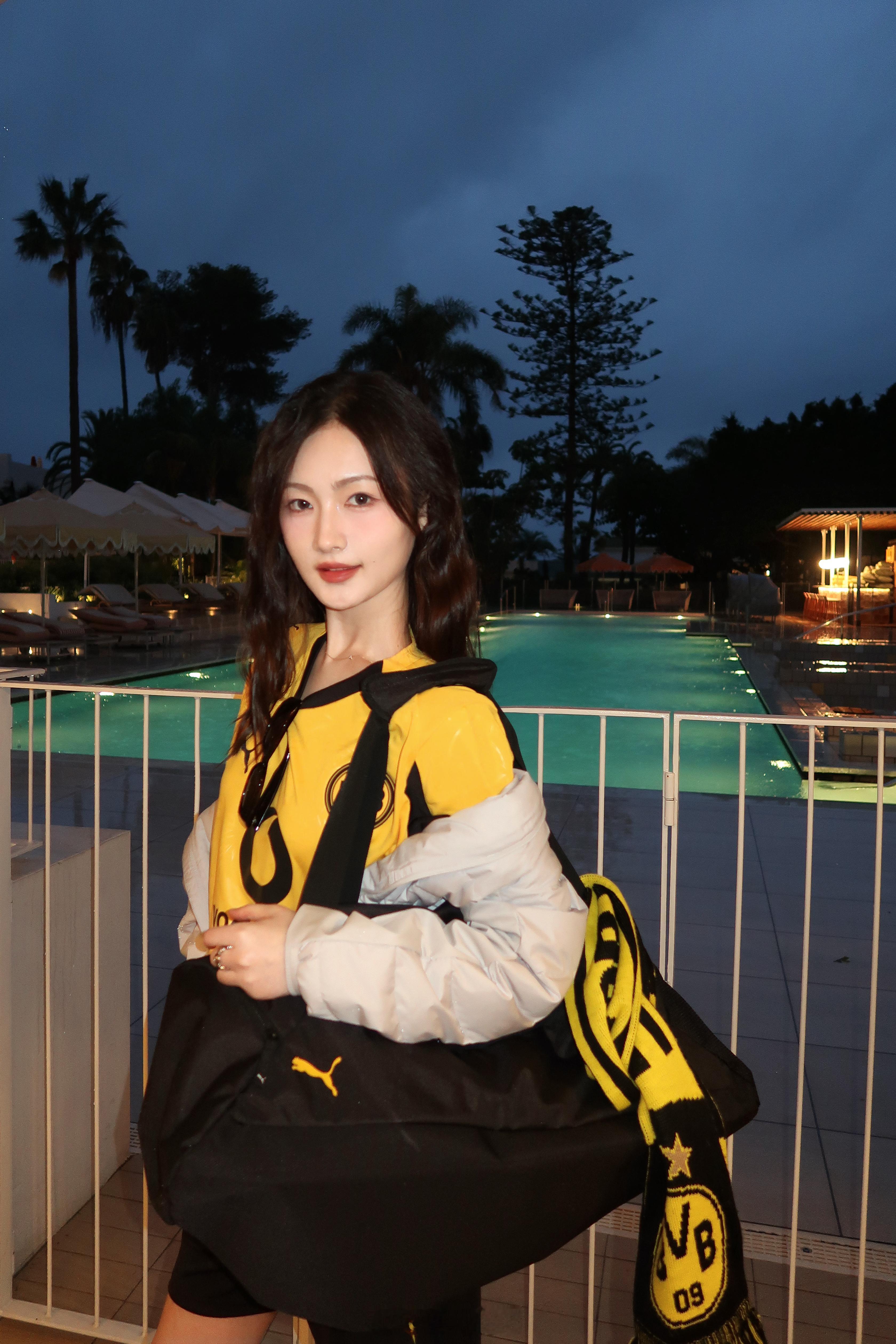 请接收来自马贝拉的黄昏🌆💛🖤 En Marbella .x 