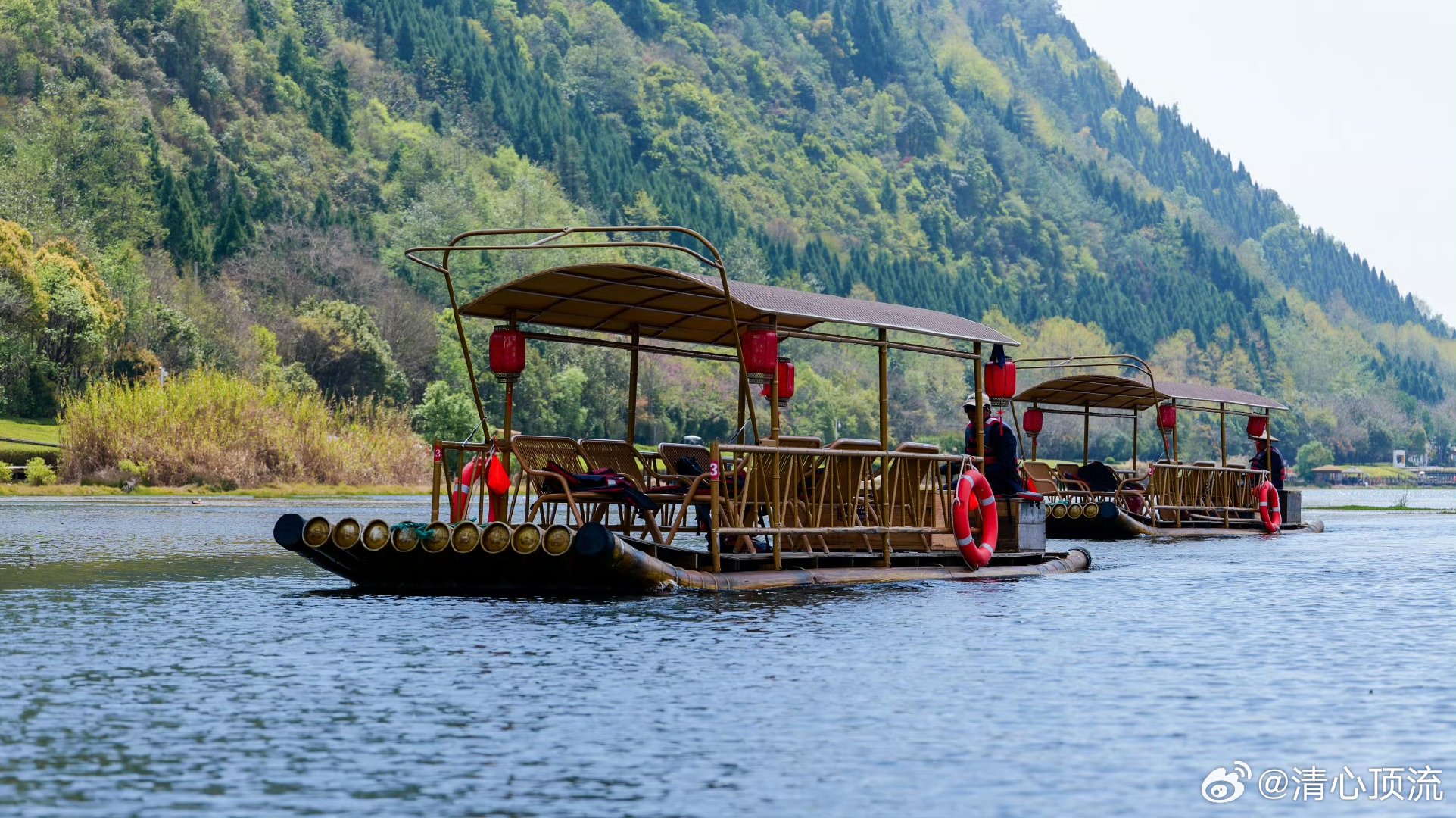 探访云南腾冲北海湿地 在云南腾冲的北海湿地，我们看到了非常好看的风景，这里的湖泊