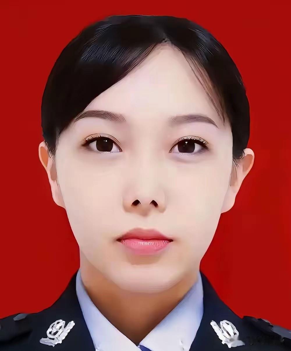 刚刚看到一个数据，2025年全国有142名辅警因公牺牲。
盯着这行字，我一下子就