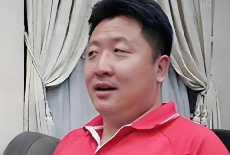 2008年北京奥运会，19岁的刘子歌夺冠拿到200万奖金，转身掏出170万给教练