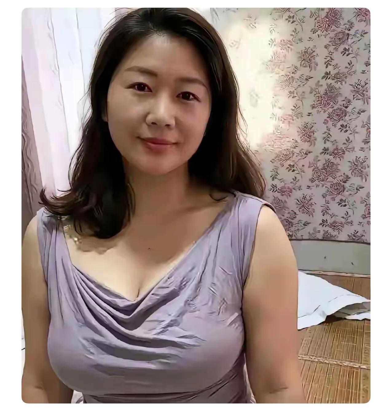 找个好人嫁了吧！

女儿都36了，怎么还不结婚？催婚的心情咱能理解，但有时候催急