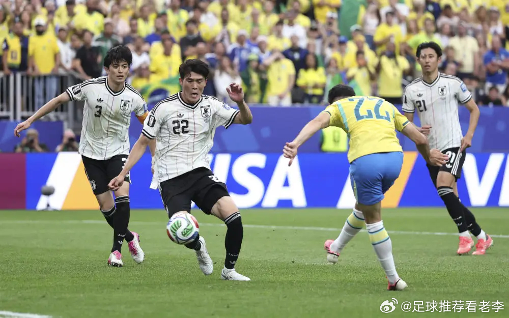⚽️【世界杯战术复盘 96分钟读秒绝杀！巴西2-1逆转日本，安帅“高空轰炸”打碎