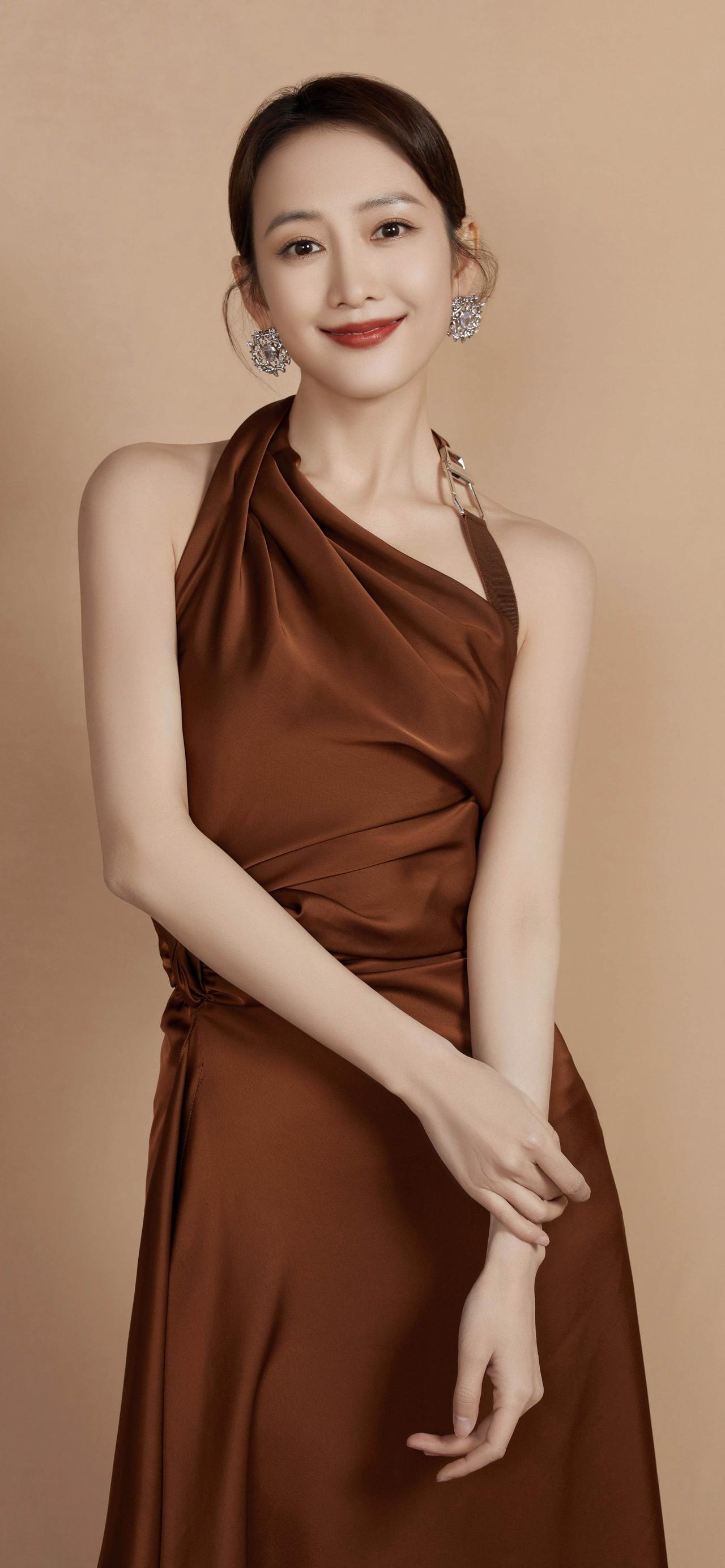 美女壁纸-第5949期-王鸥