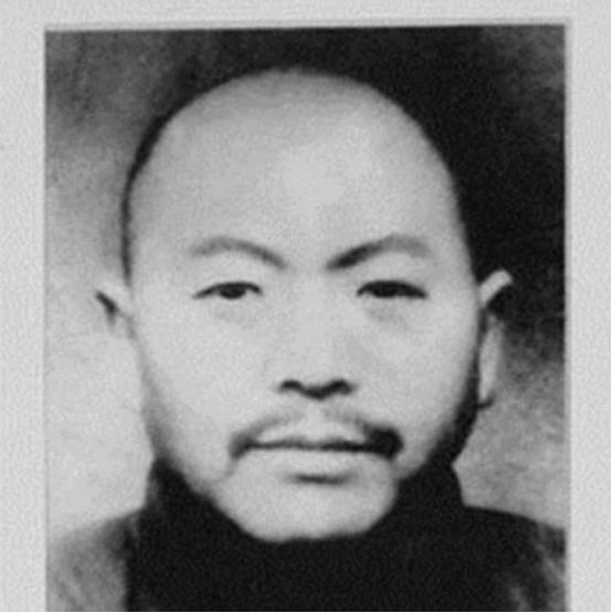 1951年，大汉奸黄标被判死刑，到了刑场，黄标却很不甘心：“我每个月给新四军送了