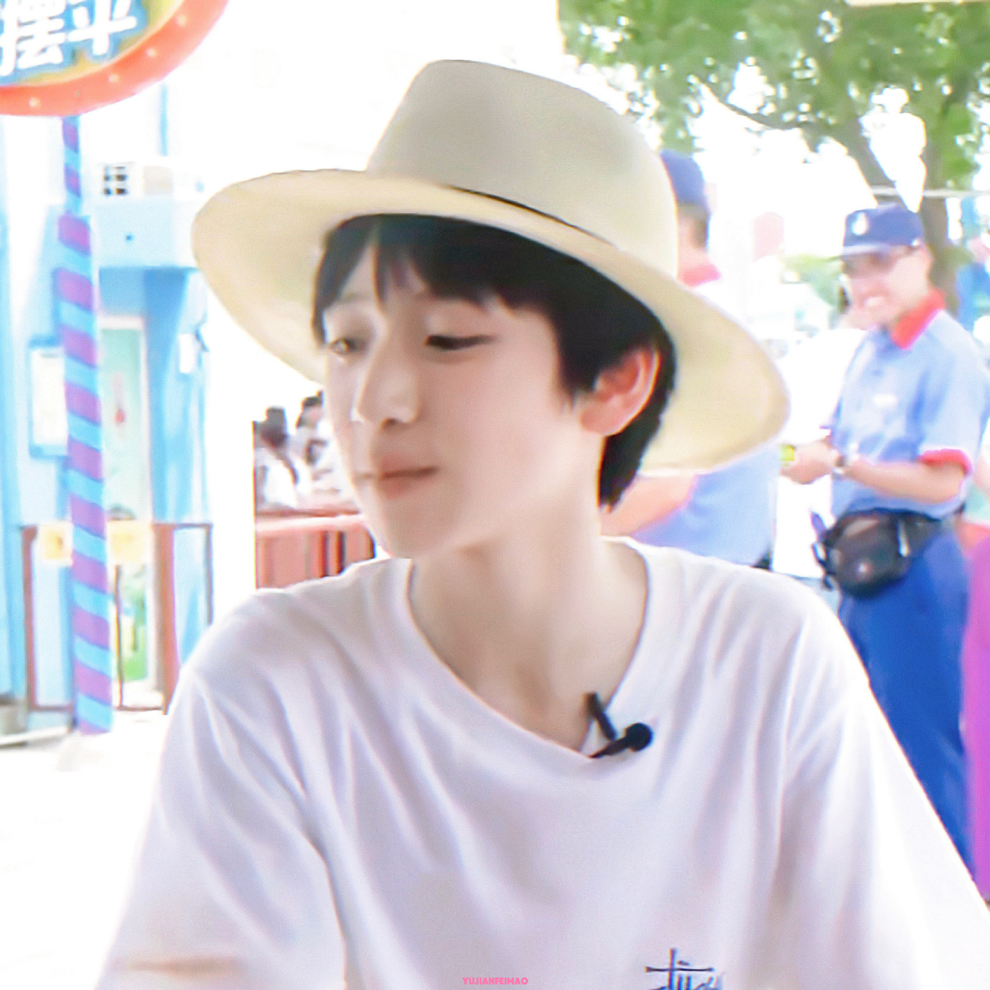 严浩翔 ❤️严浩翔高露洁品牌代言人❤️严浩翔 极限挑战  🥀“把爱写成专辑 你