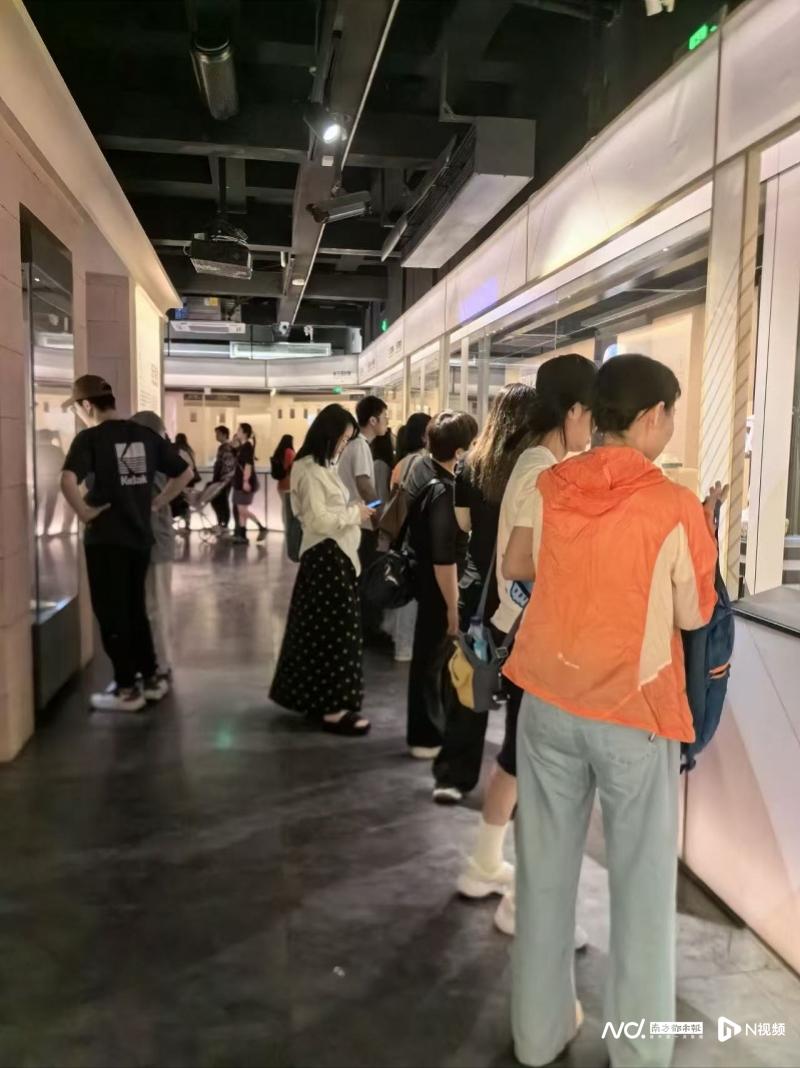 “尼罗河的赠礼”特展开五一“夜场”，扭蛋、剧本游趣味十足