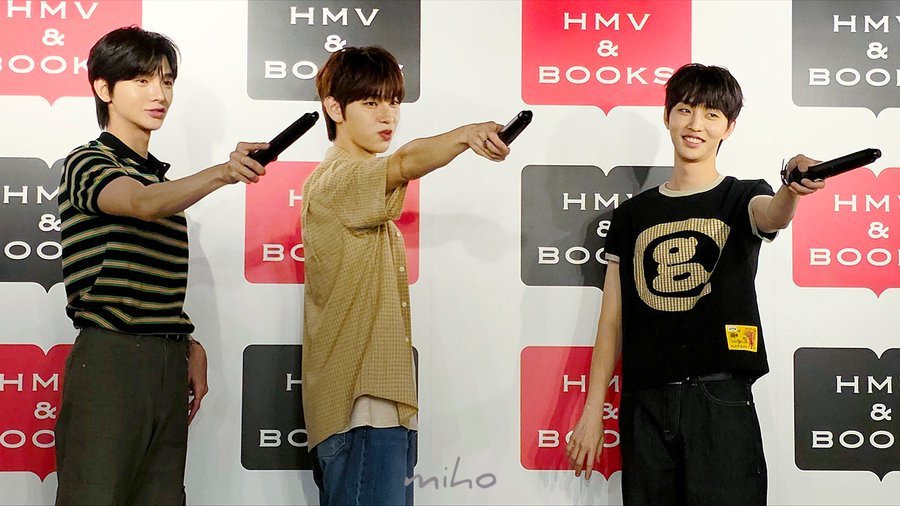 金東玧[超话] 🐺金东玧清纯钓系 【饭拍】260904 HMV & BOOKS