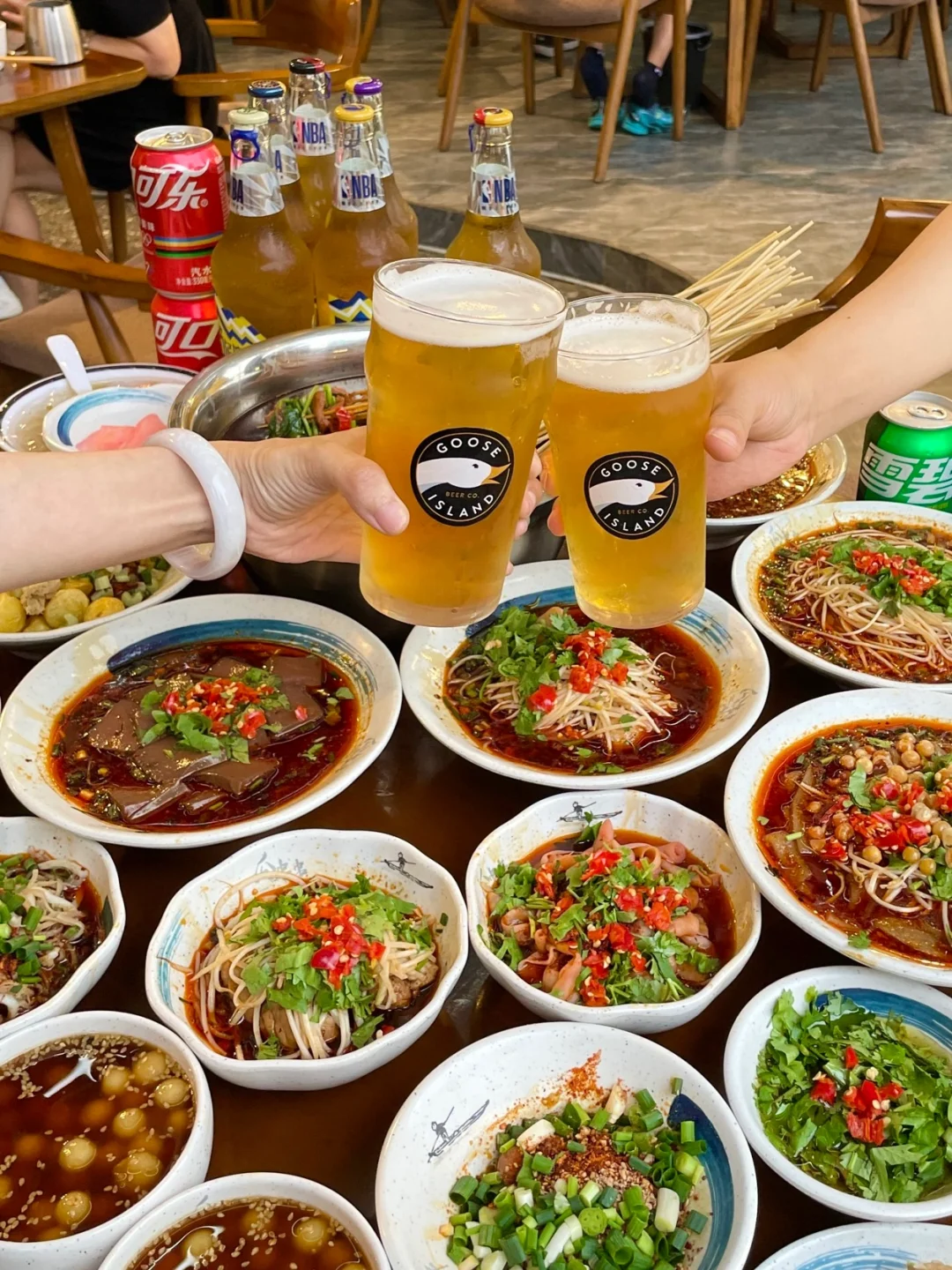 吃串串还是得来这家，一吃一个不吱声……