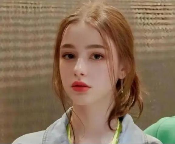 乌克兰还有一个大问题很多人都没注意到，那就是乌克兰的女人将来该怎么办？战争把男人