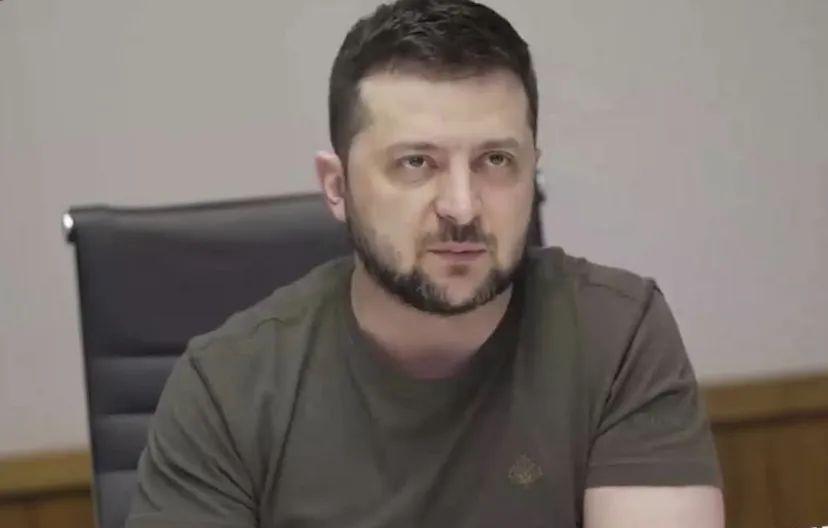 关键时刻，泽连斯基心生一计，欧美集体沉默了！

俄乌战争已经持续到今天，泽连斯基