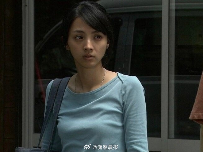 【#满岛光宣布与男模再婚怀孕#】#满岛光与小8男模结婚已孕# 3月30日，日本女