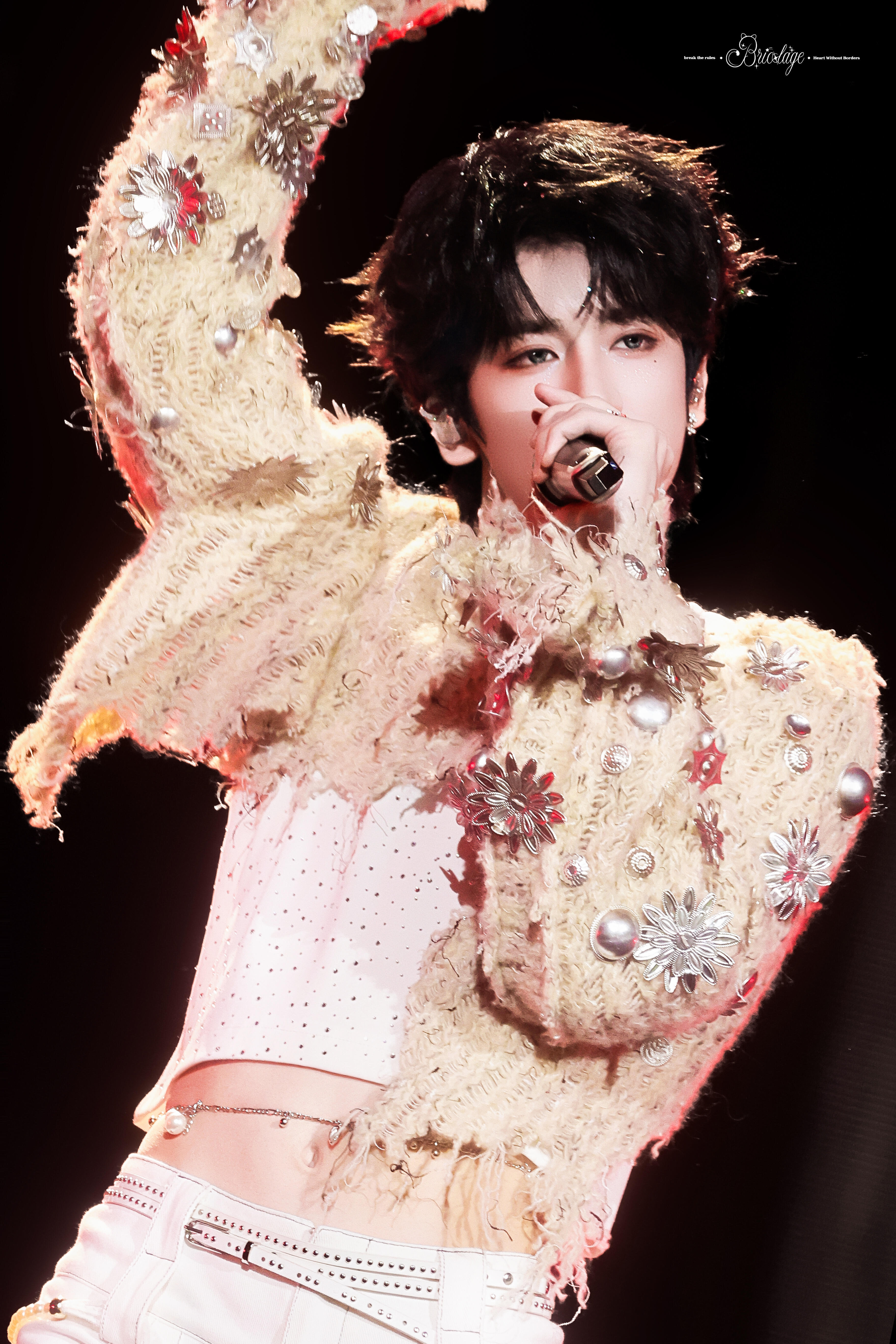 今晚19:30记得来浙江卫视&Z视介来看邓佳鑫多多佳鑫