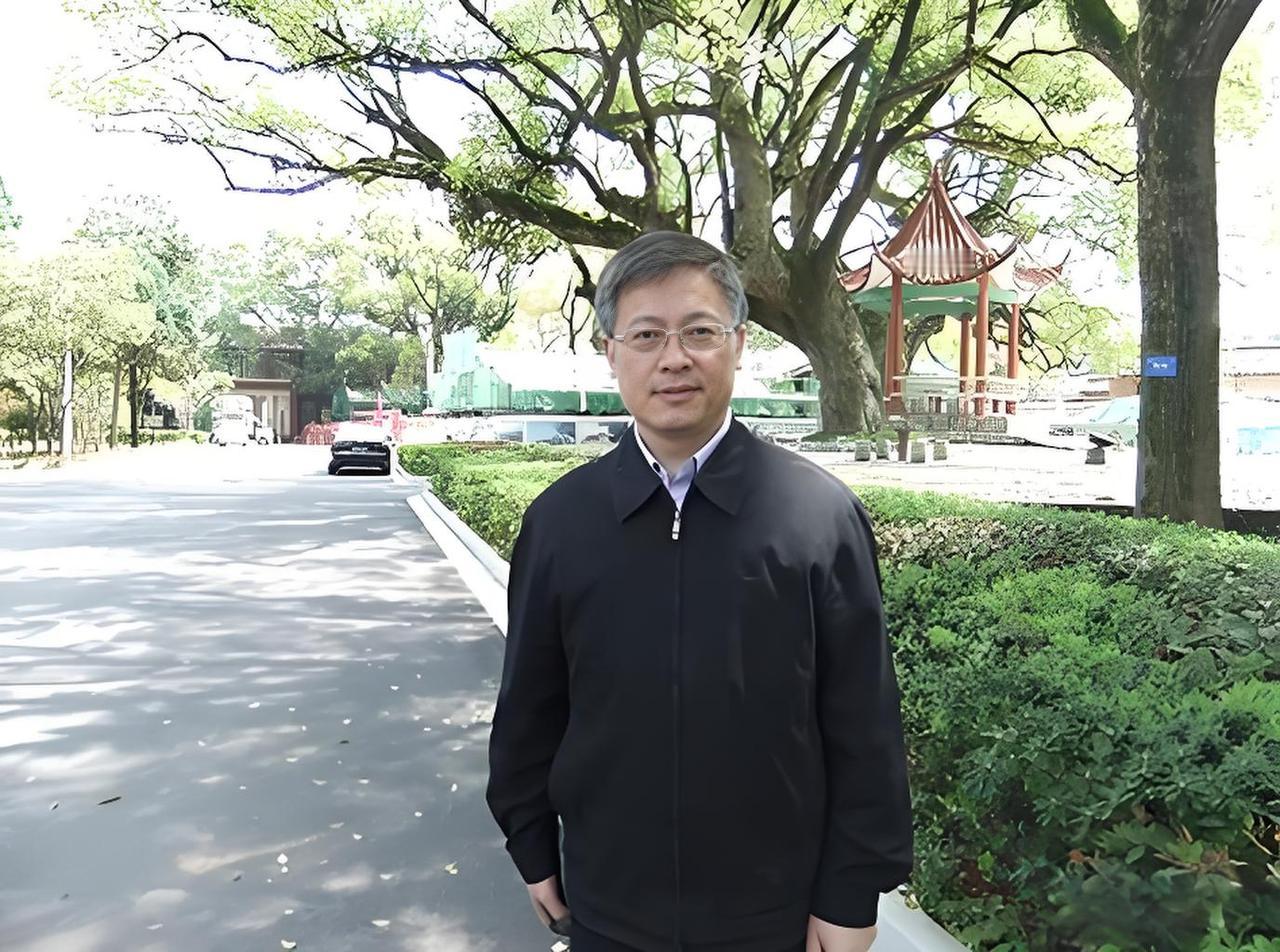 新时代中国乡村振兴战略论纲
摘要：以乡村振兴战略统领未来国家现代化进程中的农业农