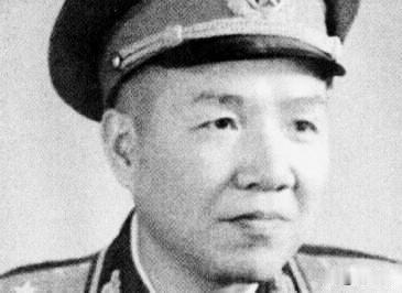 开国中将卢胜夫人：姜斑华（1923—2019）。江苏南通人，1938年参加革命，