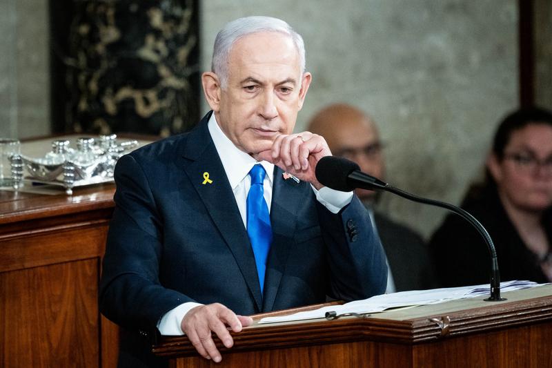 3月20日，以媒报道，内塔尼亚胡宣称几十年来始终警告众人，伊朗会向周边国家发射导