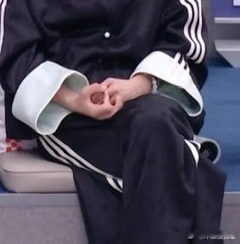 乘风2026｜盘核桃出现了人传人现象，谢楠盘上核桃了，合理怀疑是濛主的 