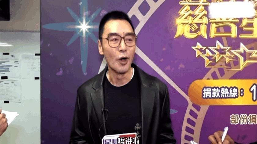 三十年前，24岁的章小蕙一头扎进婚姻，书不念了，事业也扔了，结果换来一句“后悔”