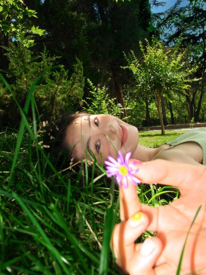 生命力远比漂亮更重要🌞草坪拍照怎么拍📷 ​​​