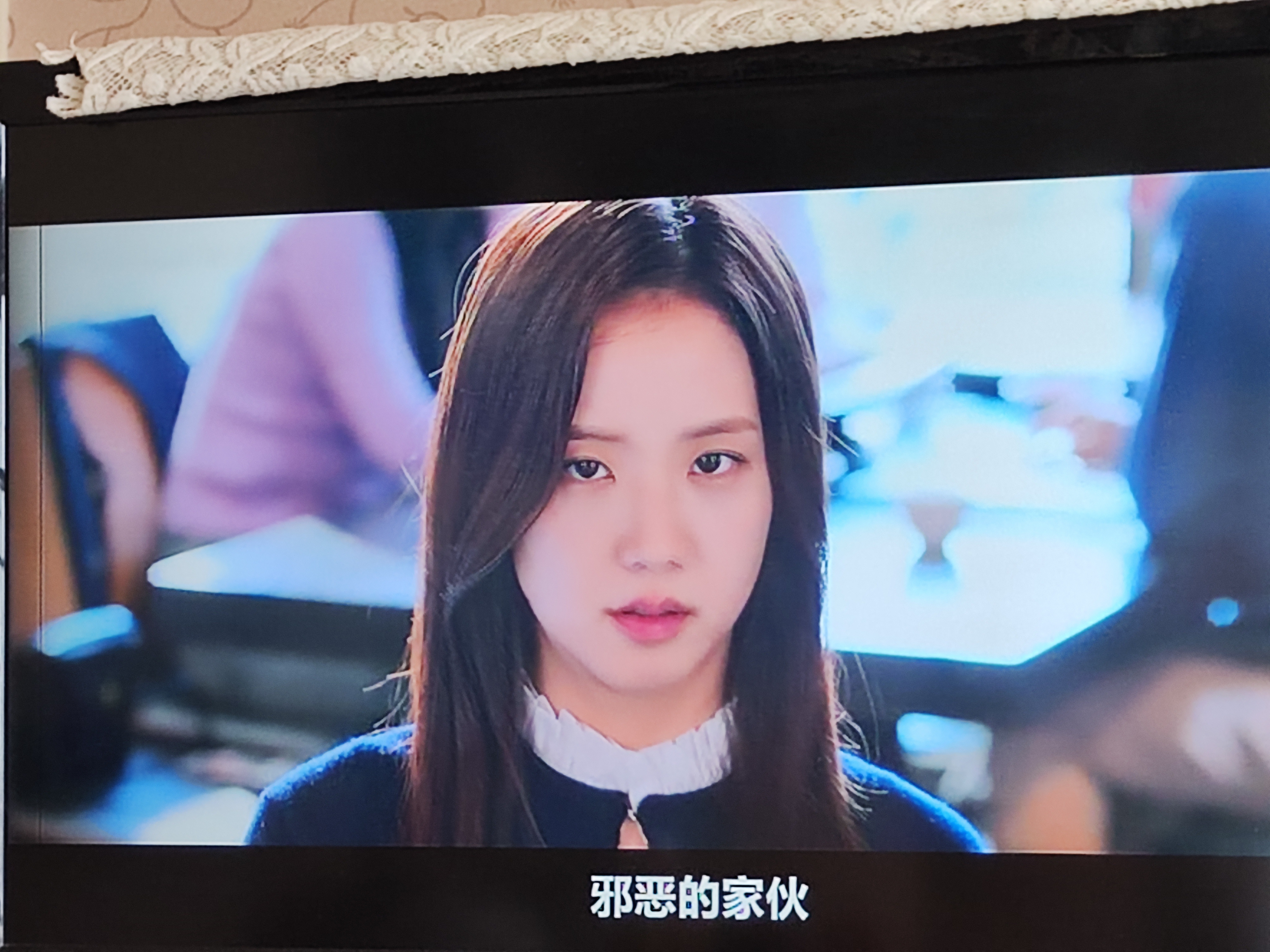 两眼一睁就是看月刊男友😚 