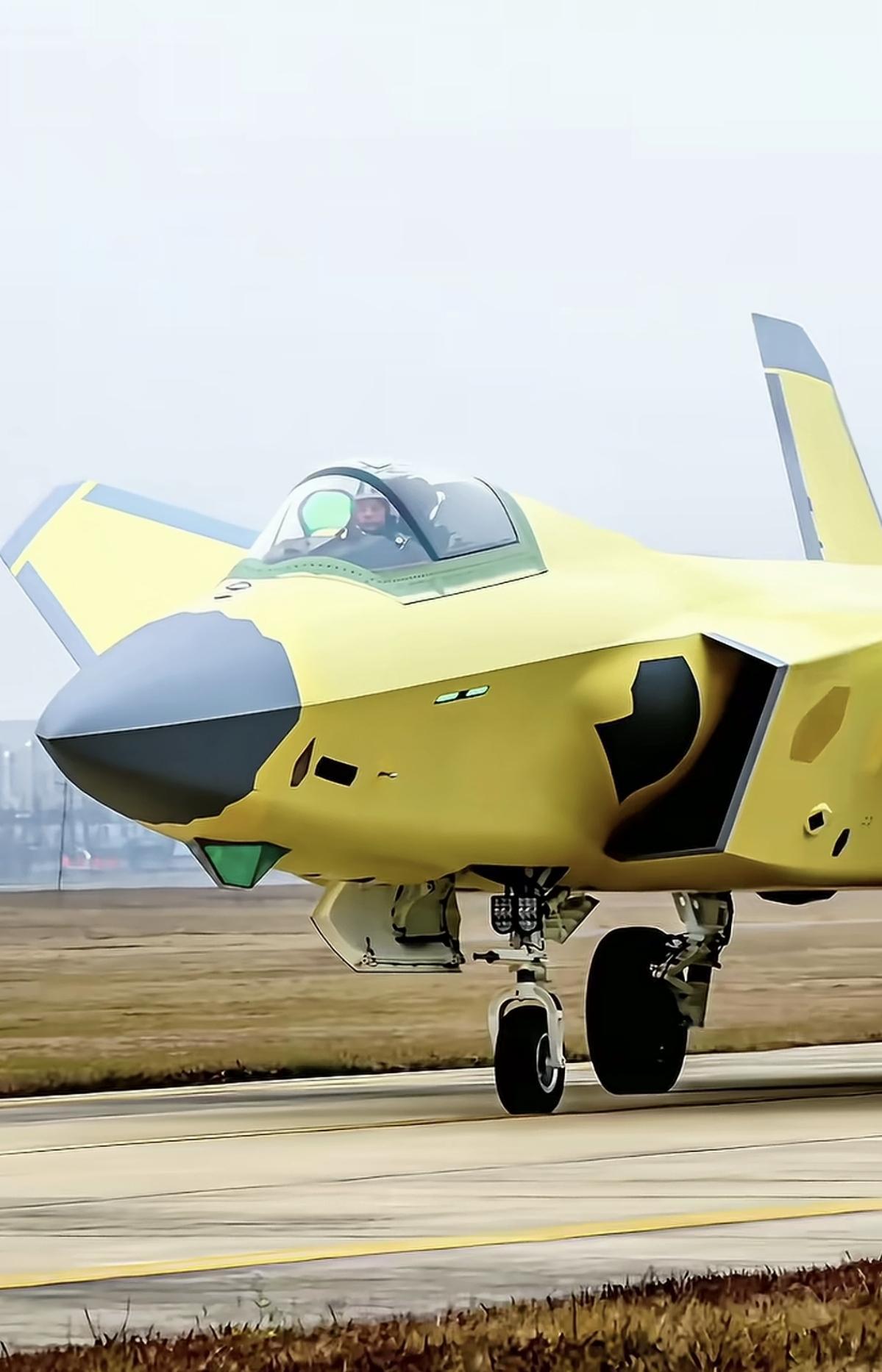 丹麦不可能引进歼-20战斗机，中国也不会卖给丹麦歼-20！

近日有外媒表示，丹