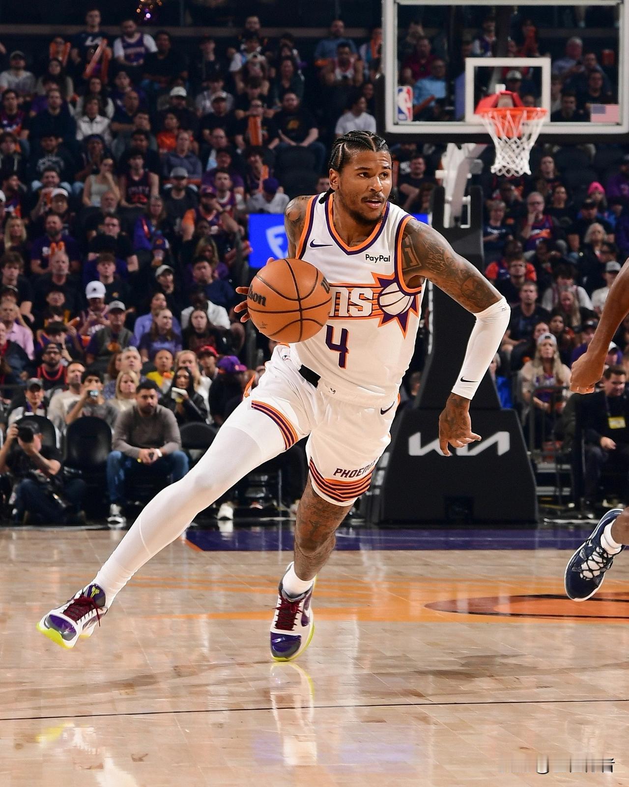 格林太阳首秀我给打九分，你们觉得呢？

在火箭打了4年的格林，都没有打出身价来，