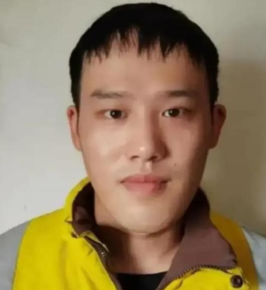2018年，杭州，21岁的外卖配送员叶阳辉接到一单特别的订单，备注栏里只写了一行