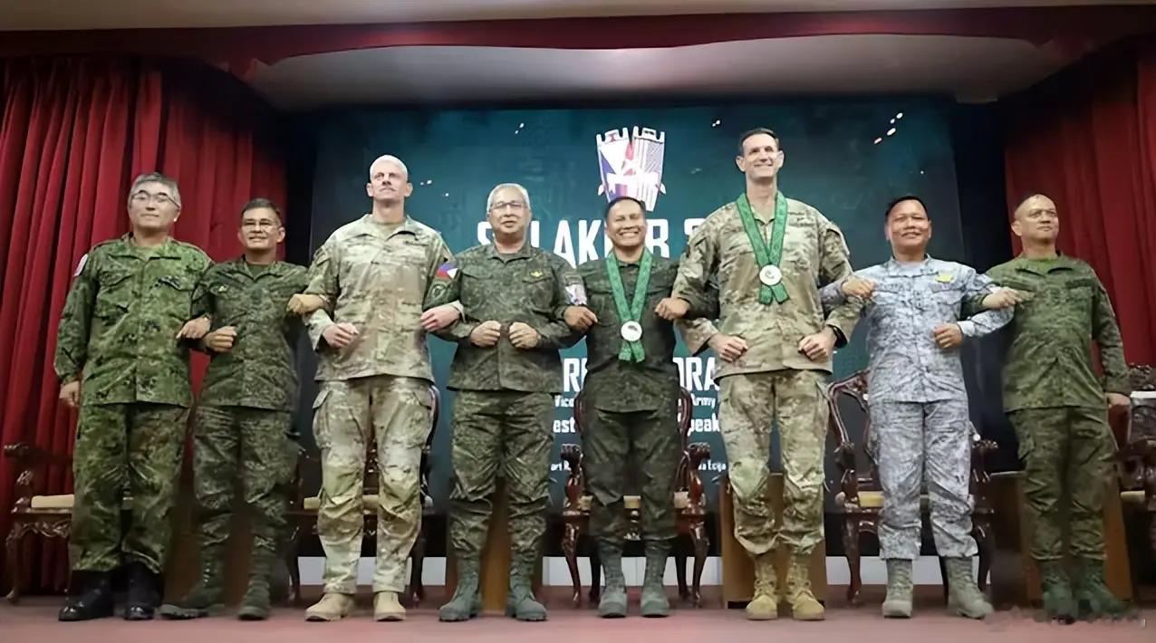 日本自卫队420人登上菲律宾 81年前日本侵略者在菲律宾制造马尼拉大屠杀，如今日