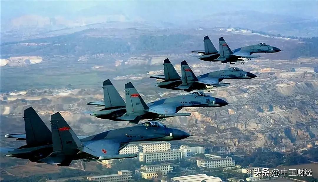 【聊聊战争】从战争历史维度审视，第二次世界大战无疑是伤亡最为惨重、战况最为惨烈的