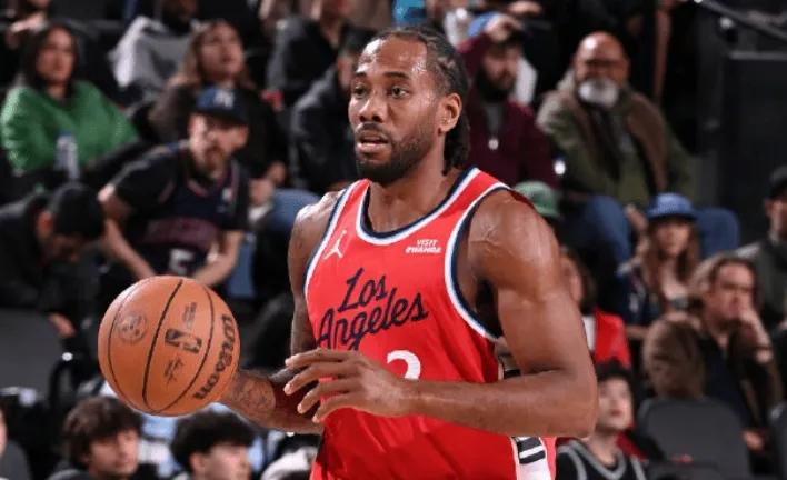 快船北伐依然在继续！
快船6胜21负天崩开局。
今天，再胜篮网，胜率马上达到50