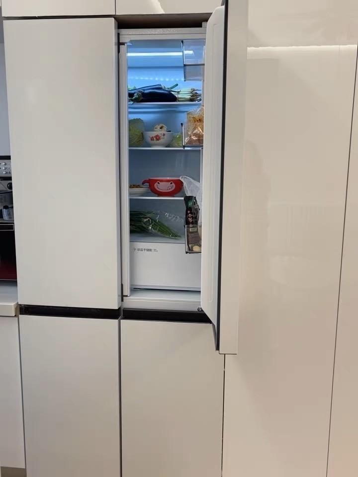 最近搬家在改装厨房，研究了很久小户型厨房怎么装才最省空间，这真的是门学问！厨房不