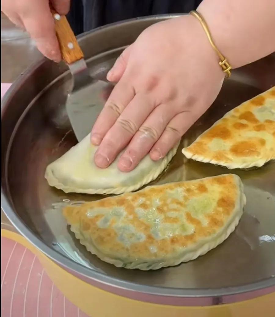 说是头条开了一个什么大会，给明年定调子。
在下以为：
头条不是比拼文笔的“江南贡