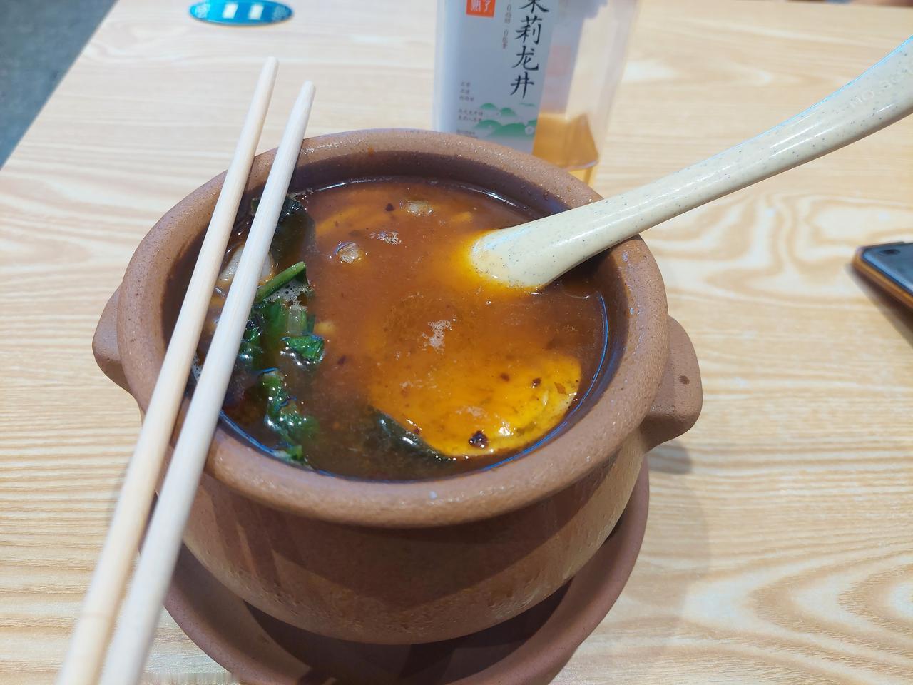 周六周日两天的好天气，在周一的阴雨绵绵中，中断了。

今天老年大学试听的是古典文