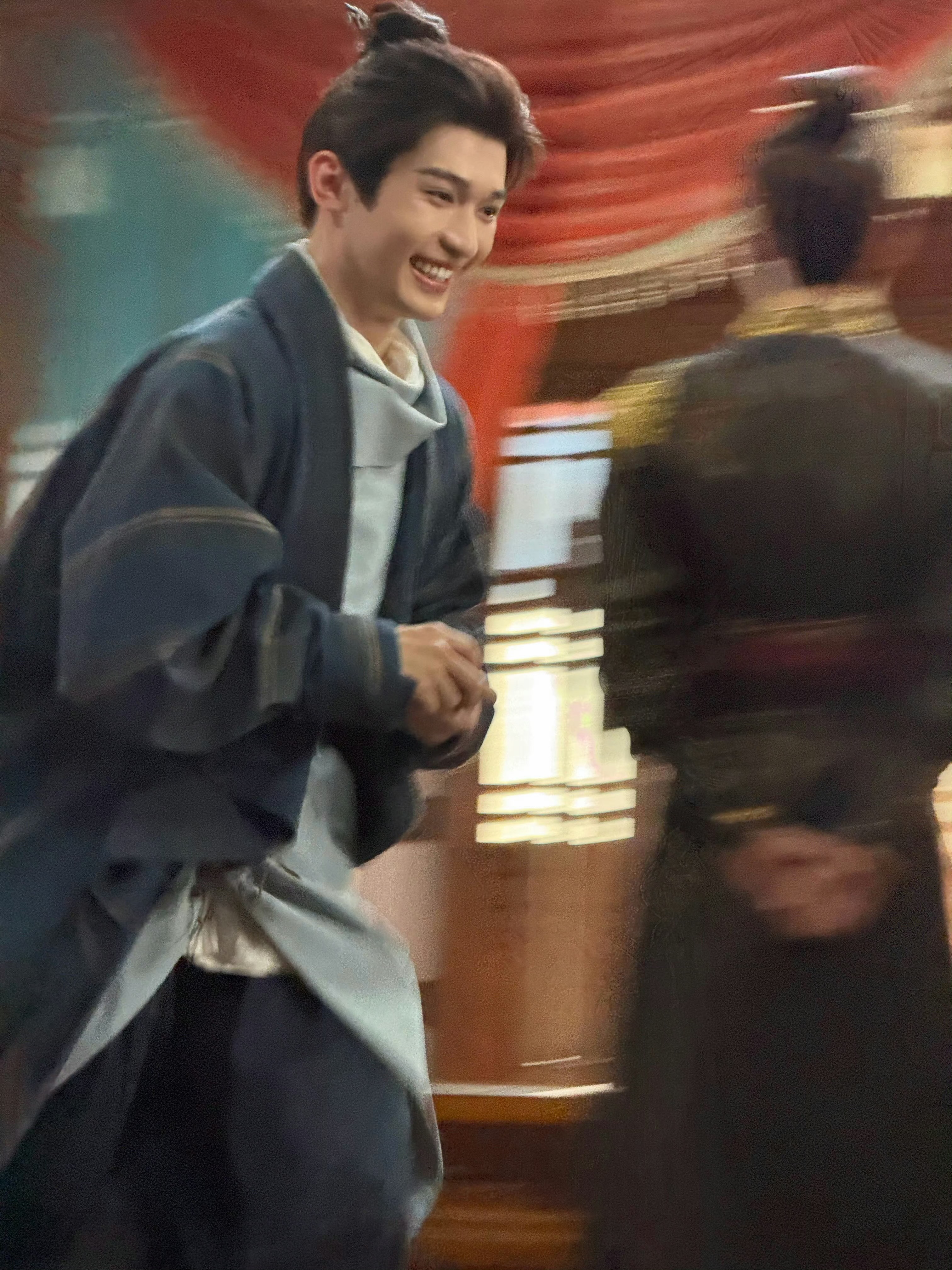 梁永棋尹清演技获赞、梁永棋演技获赞被梁永棋饰演的尹清狠狠圈粉。举手投足自带城府，