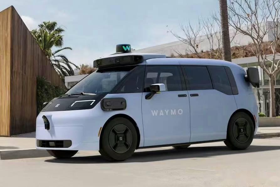 【洛杉矶居民抗议Waymo充电站噪音 要求停止夜间运作】
11月29日，洛杉矶圣