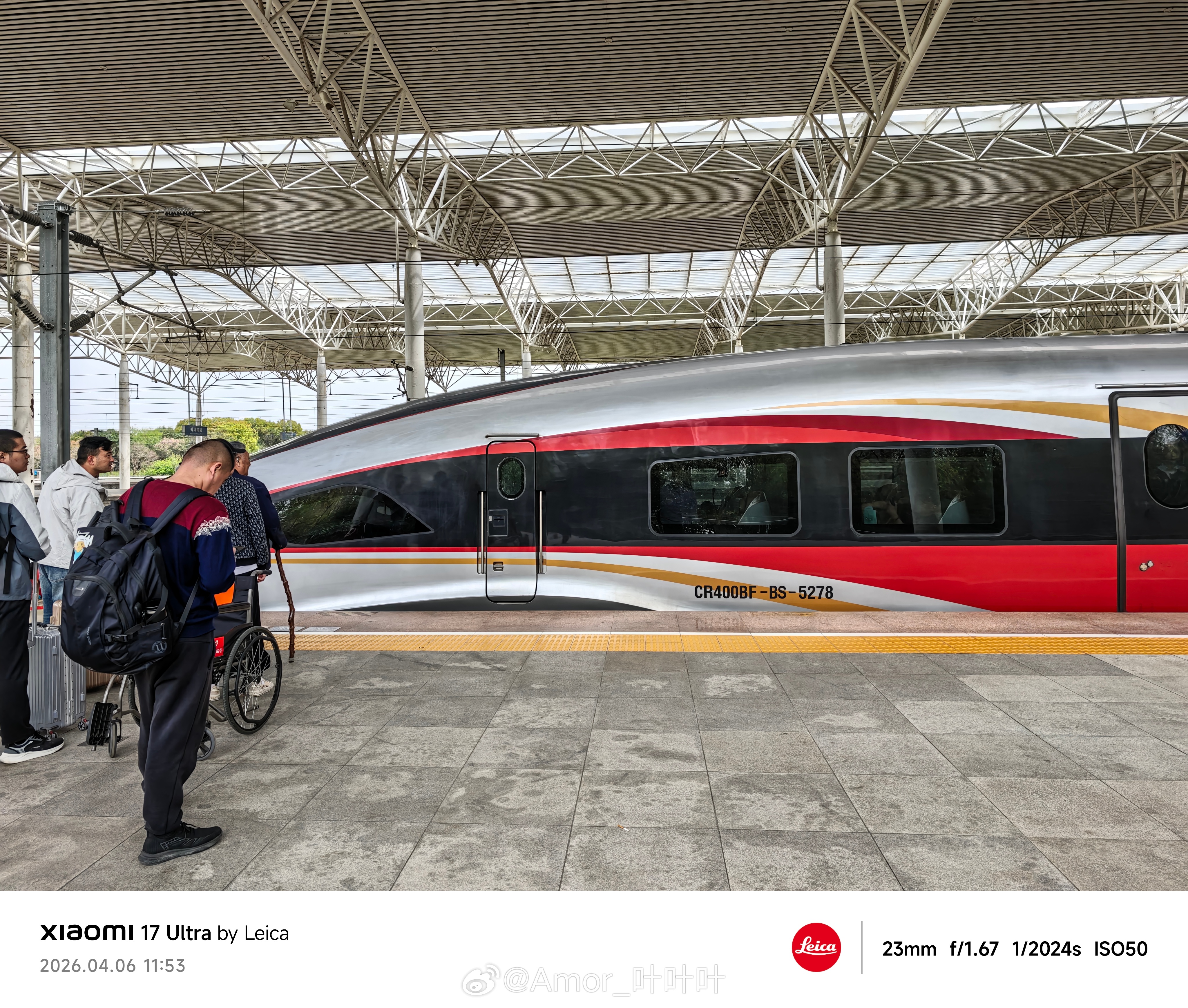 听说这个CR400BF-BS特别稀有，总产量仅 7 组：分别为 5276-528