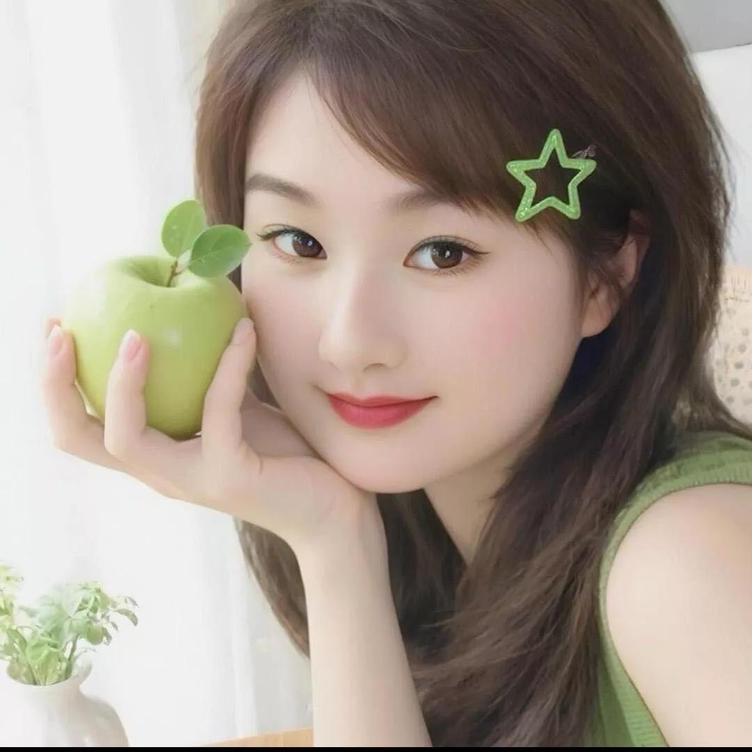 清新少女与苹果的甜蜜约会🍎💖苹果少女自拍 苹果少女照 青苹果少女感 苹果情侣