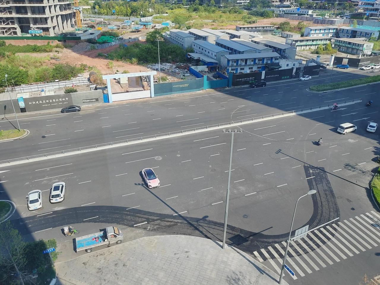 师傅字都没写完就热跑了！🥵🥵🥵