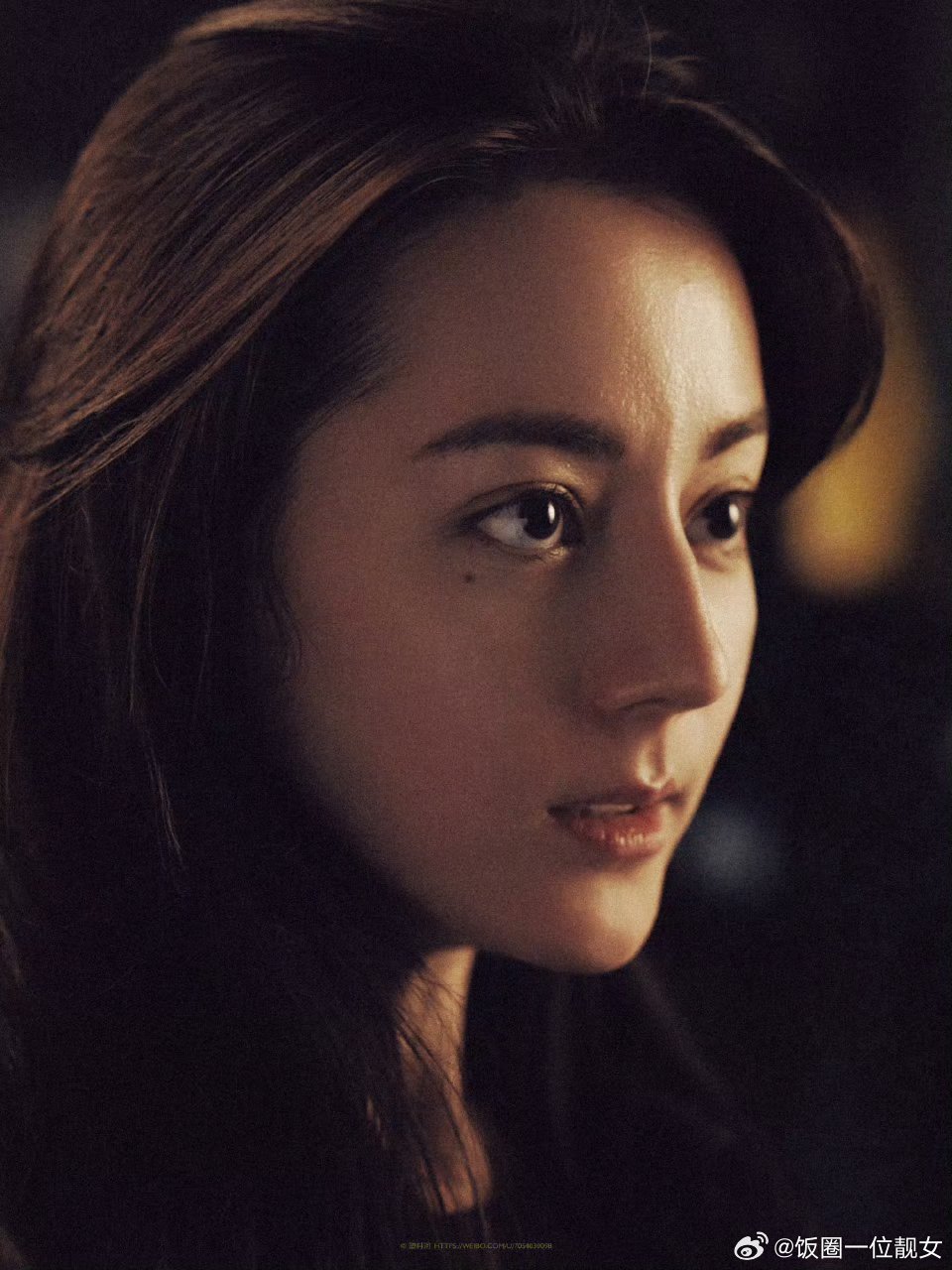 迪丽热巴和杨紫的影视实绩对比：迪丽热巴 《利剑玫瑰》云合 2700+ 收视率1.