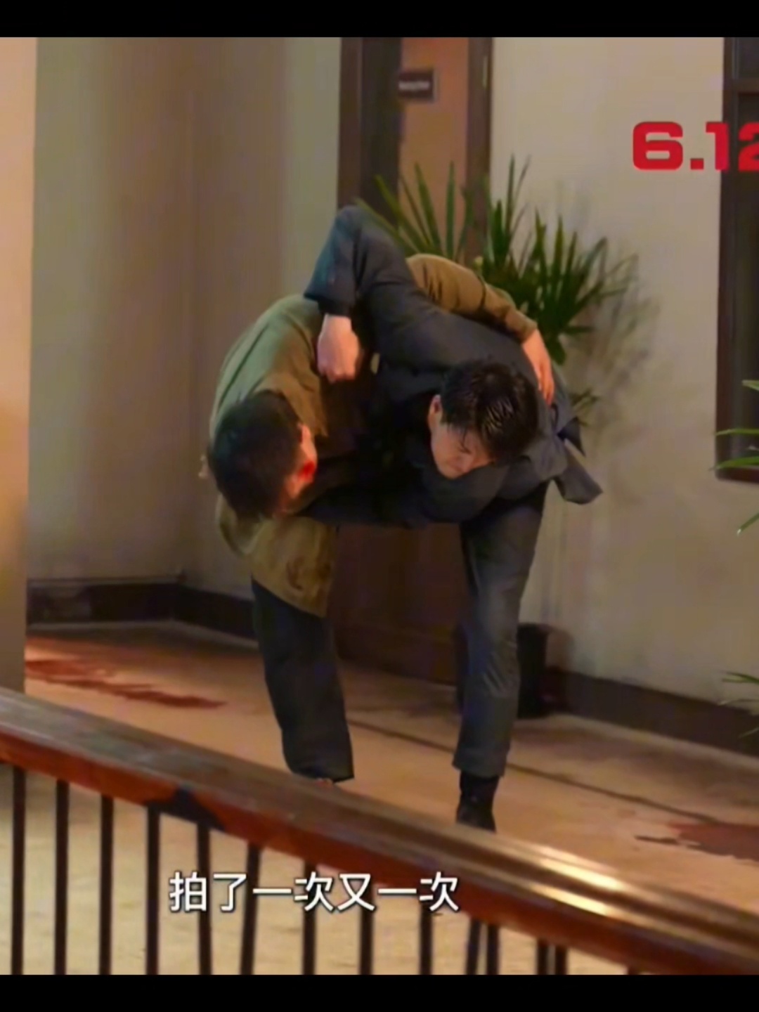 救命我好低的笑点......“纳文，柏龙：为您效劳。”电影火遮眼林科灯岩永丞威